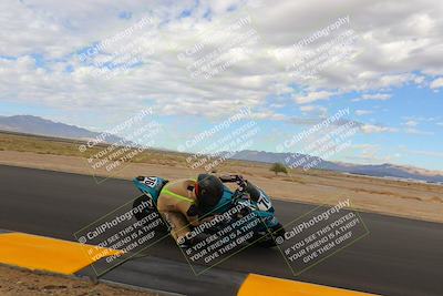 media/Sep-11-2022-SoCal Trackdays (Sun) [[81b7e951af]]/Turn 9 Inside (910am)/